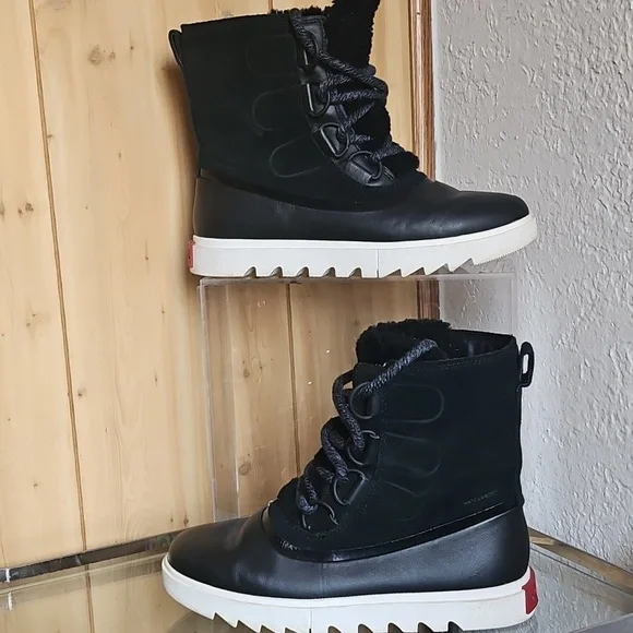 SOREL Joan of Arctic Next Lite Waterproof Wedge Snow Boot (Women) - Size 7 - Picture 3 of 12